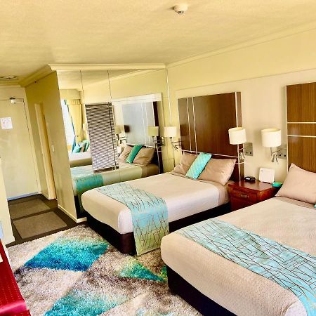 High Floor Ocean View At Surfers Paradise - Hotel Studio Gold Coast Buitenkant foto