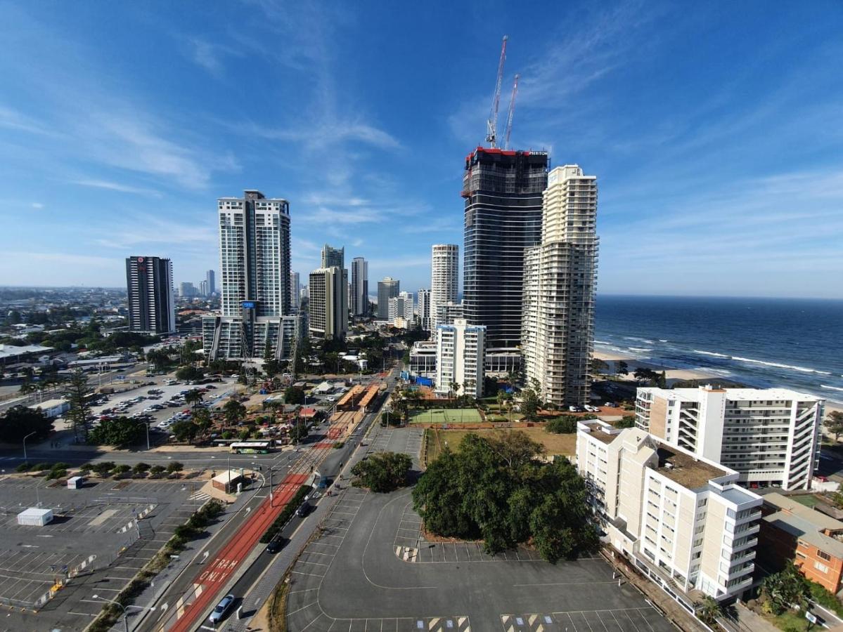 High Floor Ocean View At Surfers Paradise - Hotel Studio Gold Coast Buitenkant foto