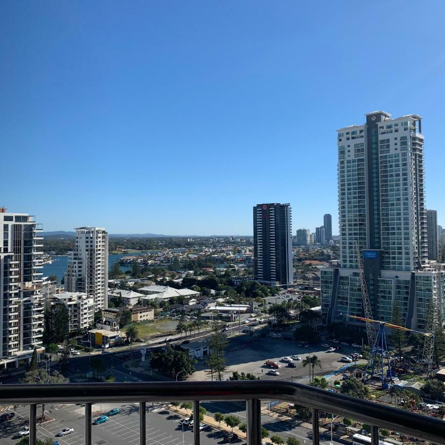 High Floor Ocean View At Surfers Paradise - Hotel Studio Gold Coast Buitenkant foto